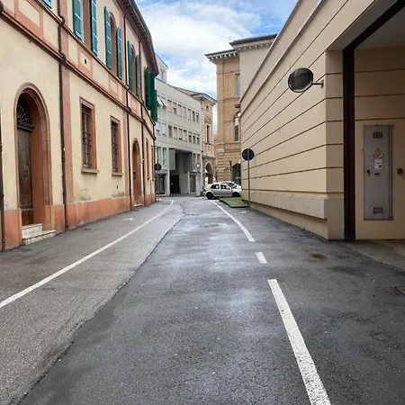 Les Tres Chic * Cesena