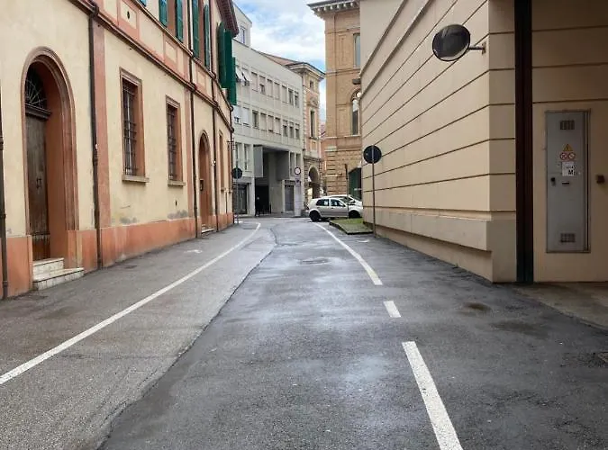 Les Tres Chic * Cesena